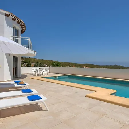Begonias Villa *