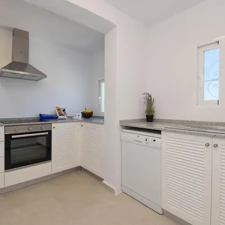 Begonias By Aguilarent Villa *