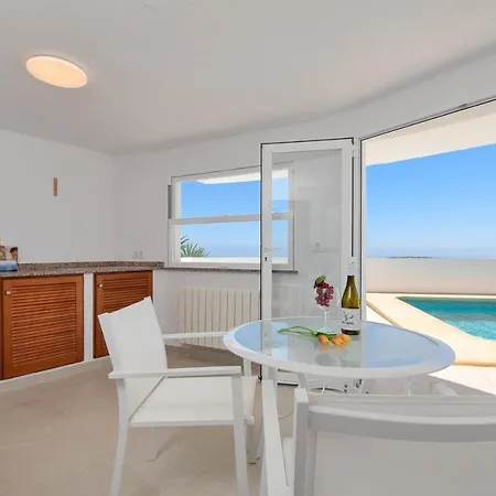 Begonias By Aguilarent Benitachell