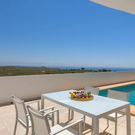 Begonias By Aguilarent Benitachell